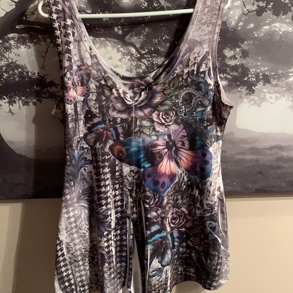 Rose 🌹tattoo Jasper Canada tank - Picture 4 of 4